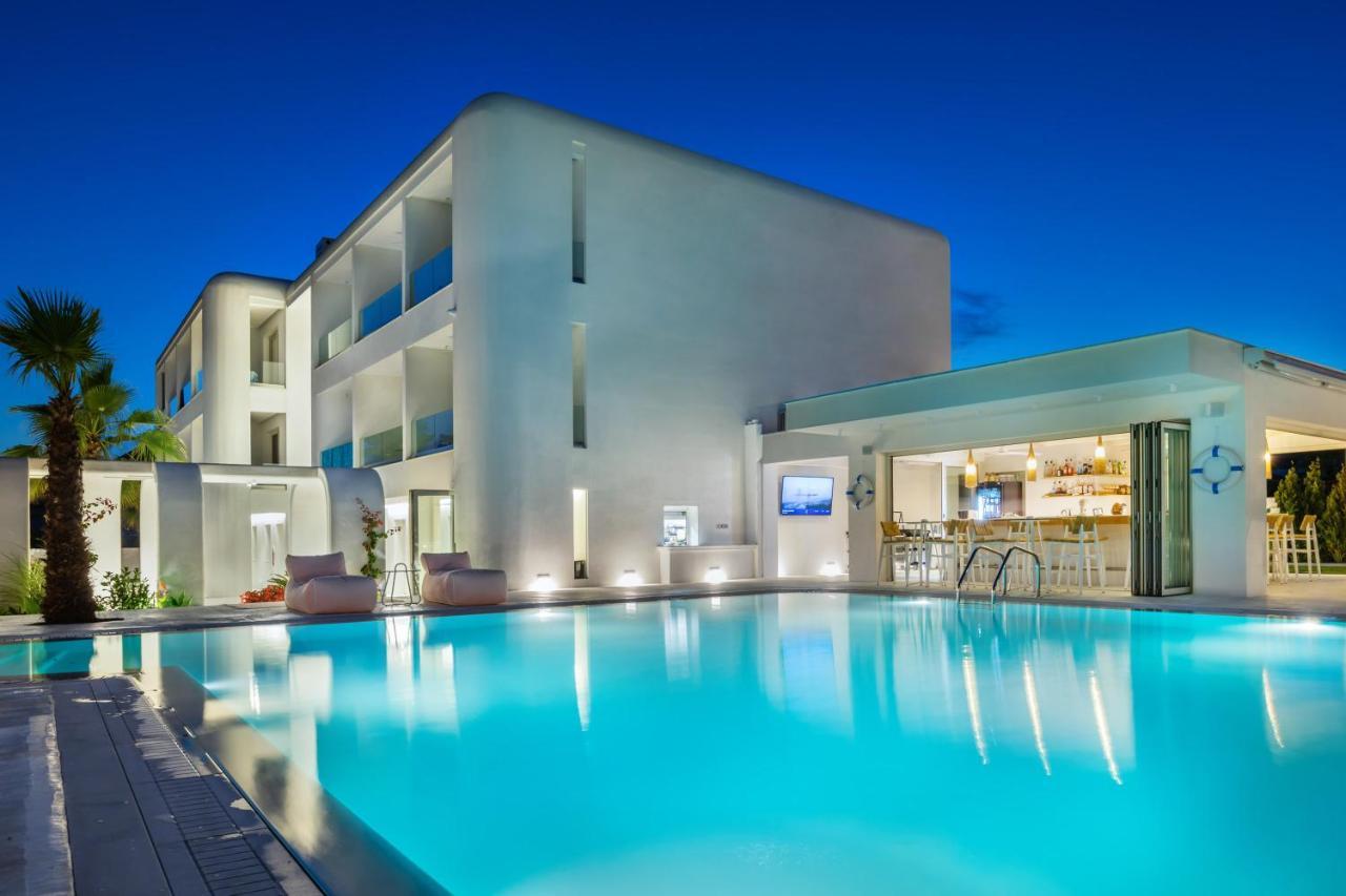 Cocoοns Luxury Suites & Villas Fourka Zewnętrze zdjęcie