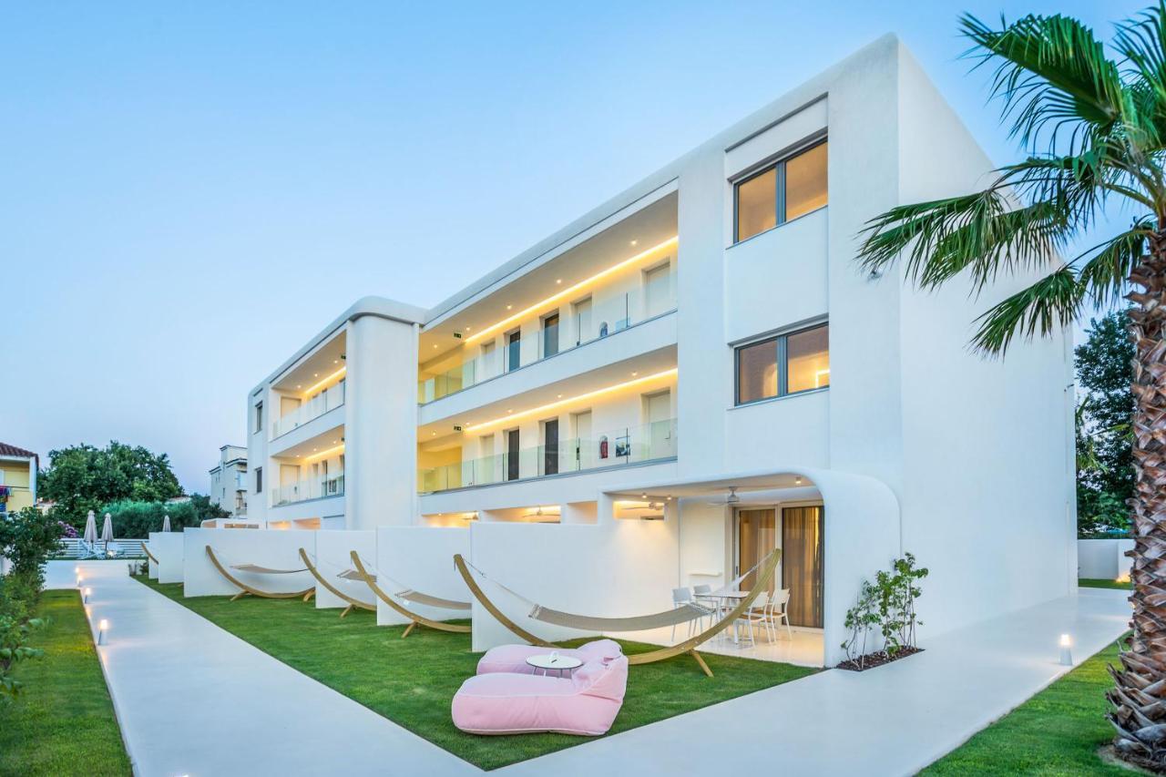 Cocoοns Luxury Suites & Villas Fourka Zewnętrze zdjęcie