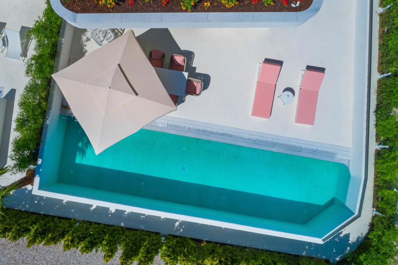 Cocoοns Luxury Suites & Villas Fourka Zewnętrze zdjęcie
