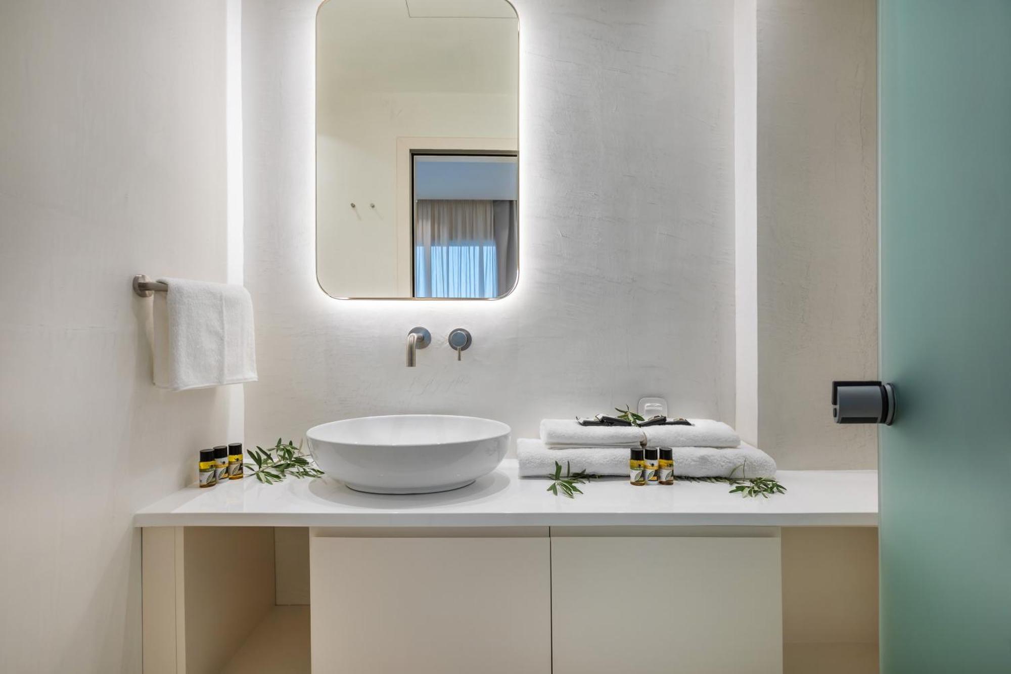 Cocoοns Luxury Suites & Villas Fourka Zewnętrze zdjęcie