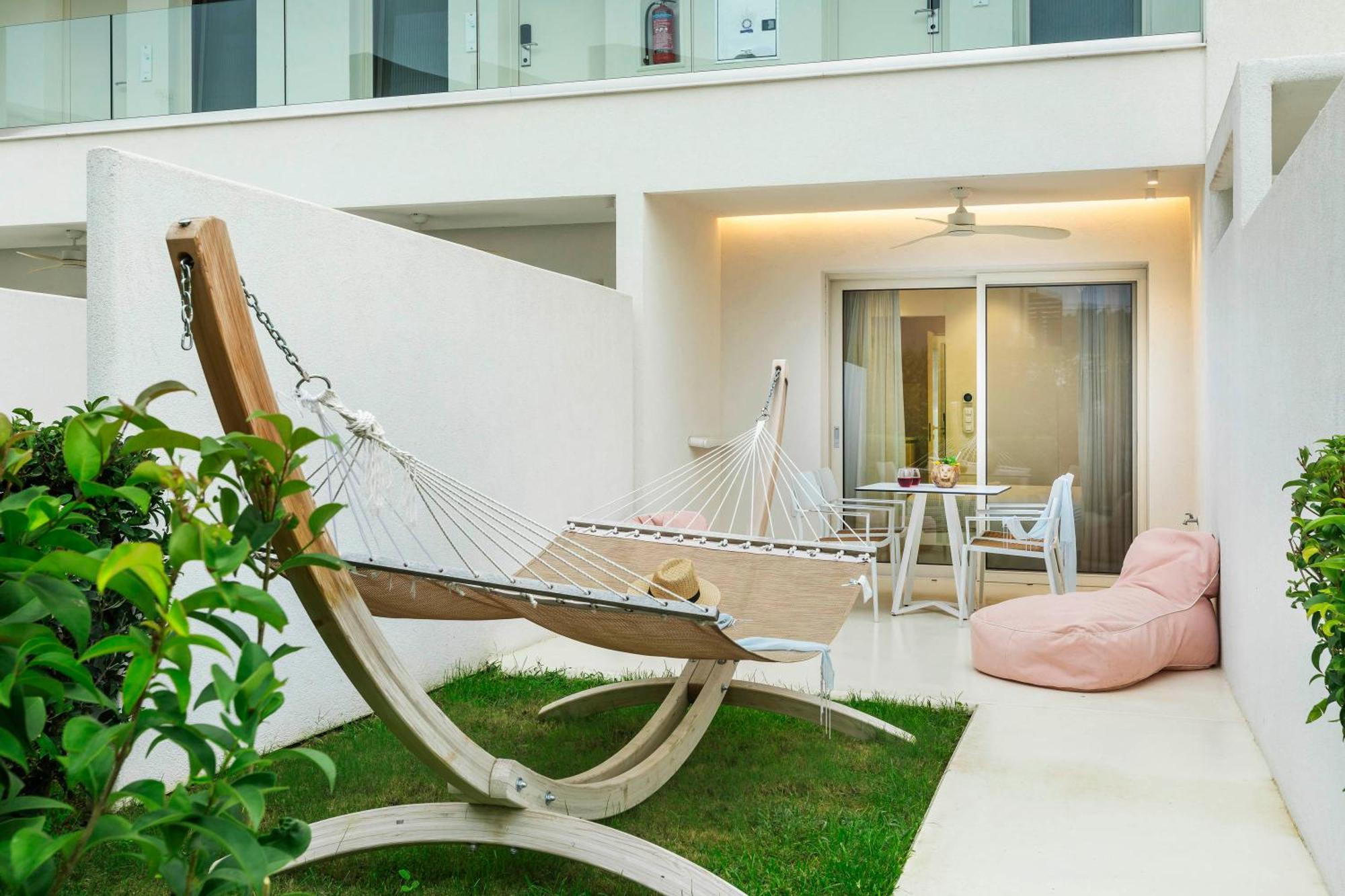 Cocoοns Luxury Suites & Villas Fourka Zewnętrze zdjęcie
