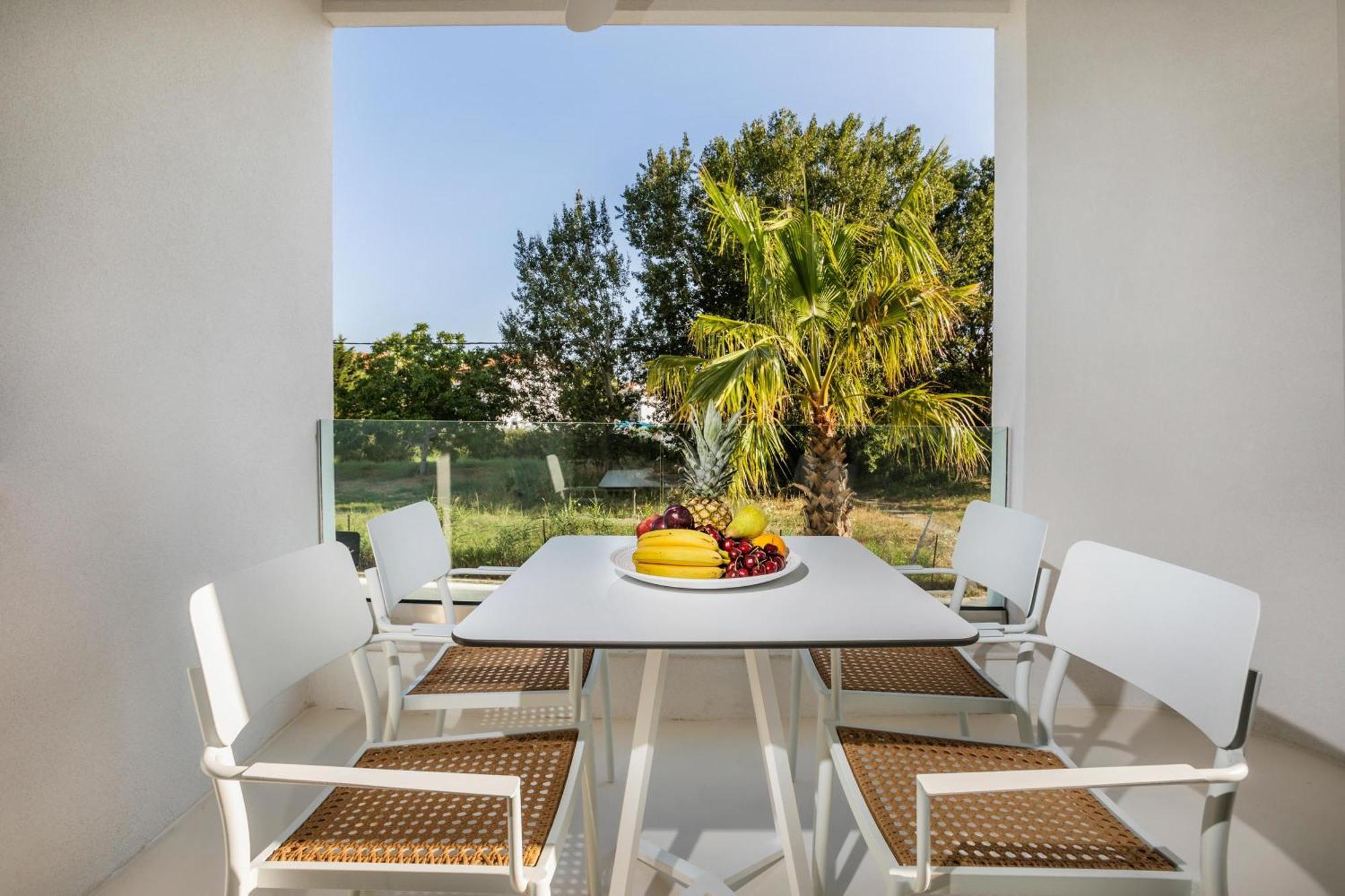 Cocoοns Luxury Suites & Villas Fourka Zewnętrze zdjęcie