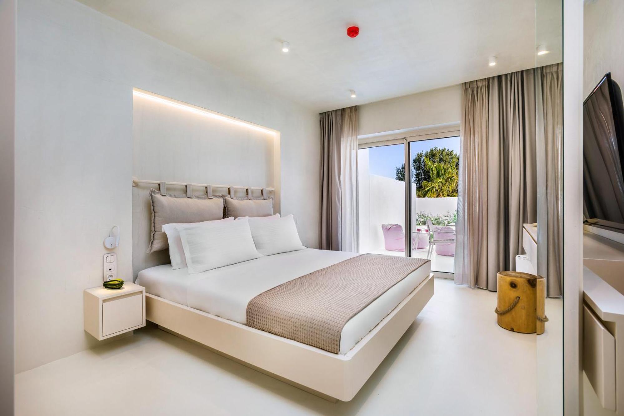Cocoοns Luxury Suites & Villas Fourka Zewnętrze zdjęcie